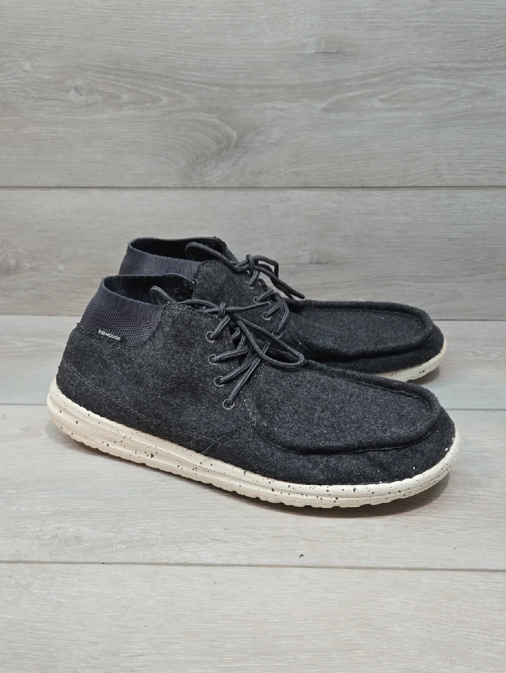 Hey Dude Men's Wayne Charcoal Chukka Boots Shoes Snrakers  Sz 10